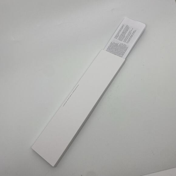 Apple Pencil Stylus (2nd Generation) - White A2051 / MU8F2AM/A - Picture 7 of 15